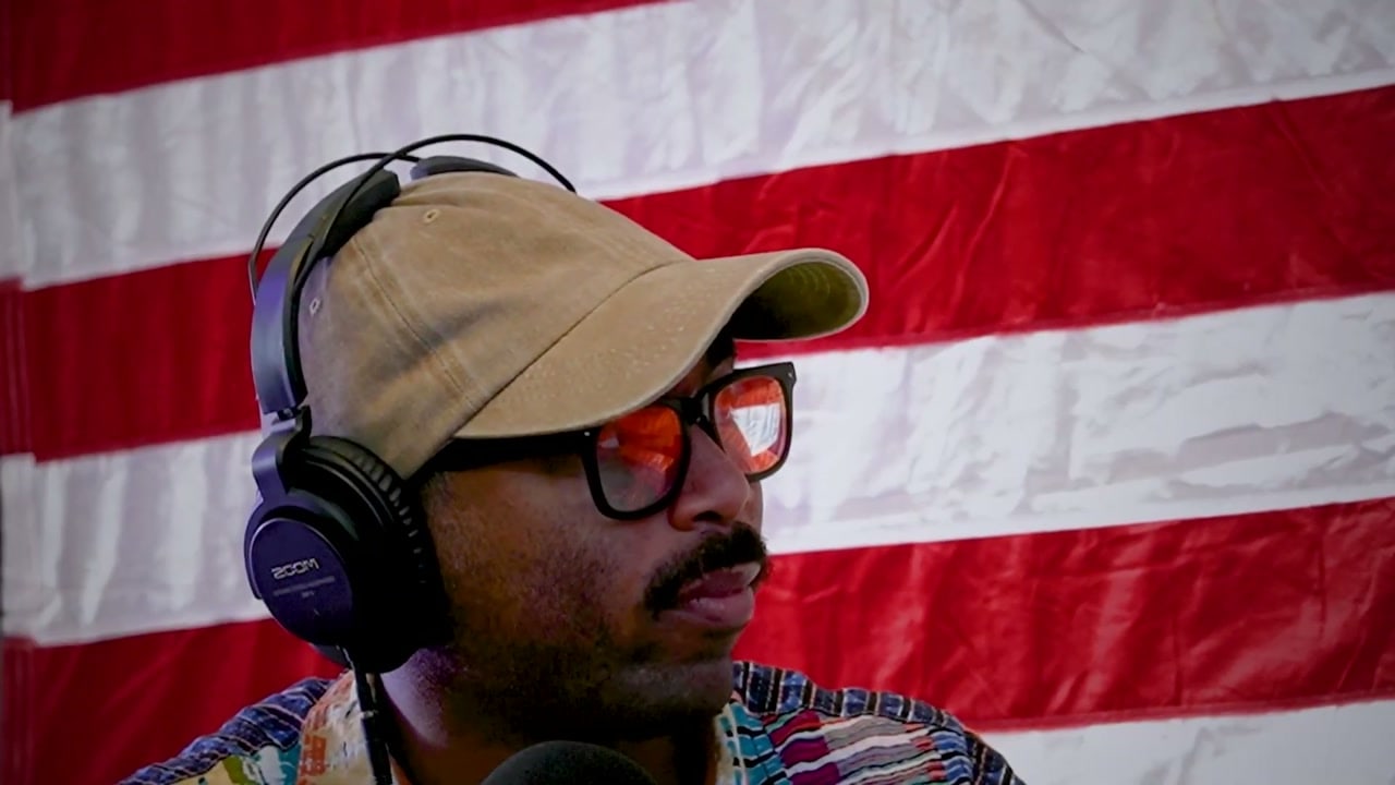 A still from the episode